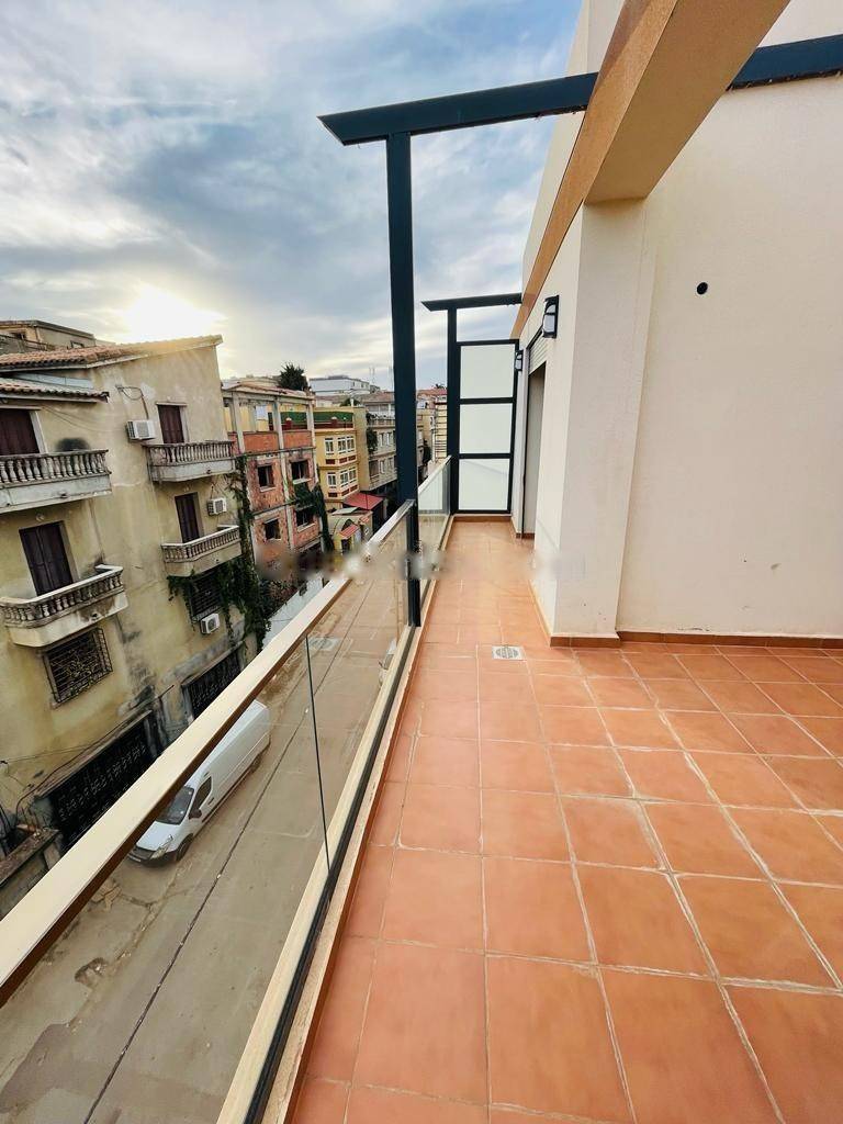 Vente Appartement F3 El Achour