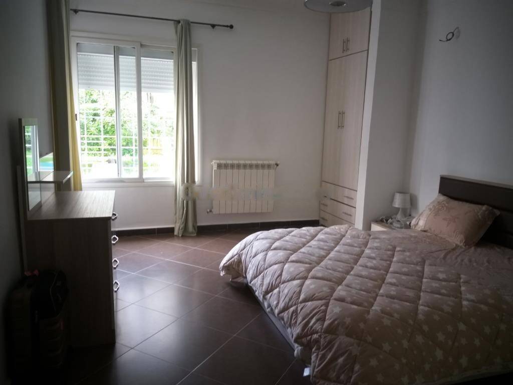 Location Niveau de villa F3 Birkhadem