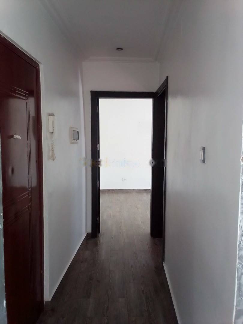 Location Appartement F3 Kouba