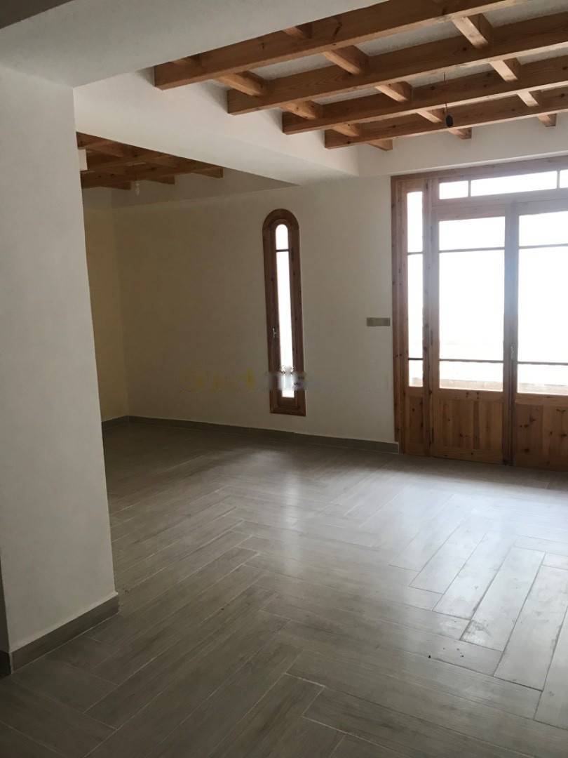 Location Niveau de villa F4 Draria