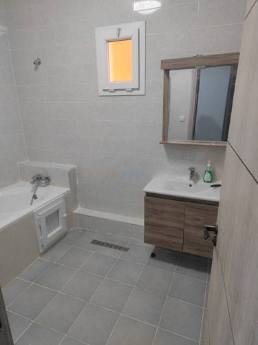 Location Appartement F5 Kouba