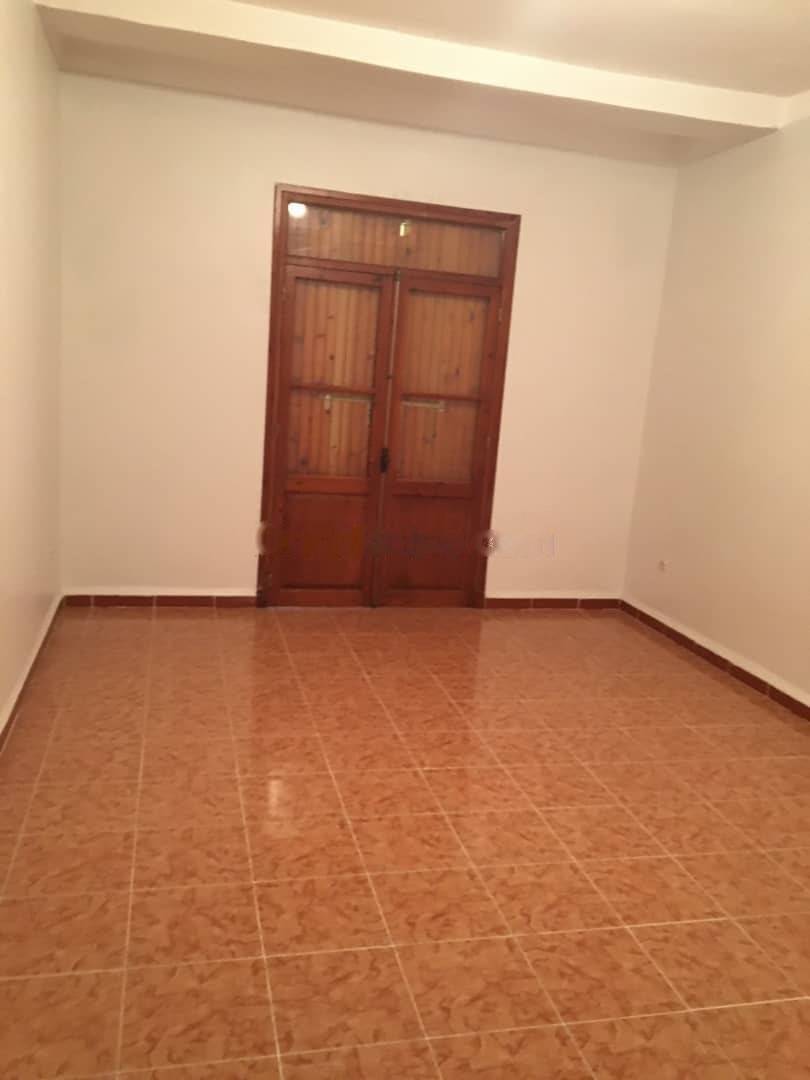 Location Appartement F4 Birkhadem