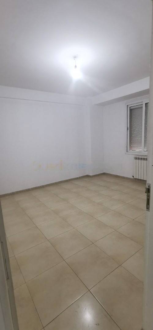 Location Appartement F4 Draria