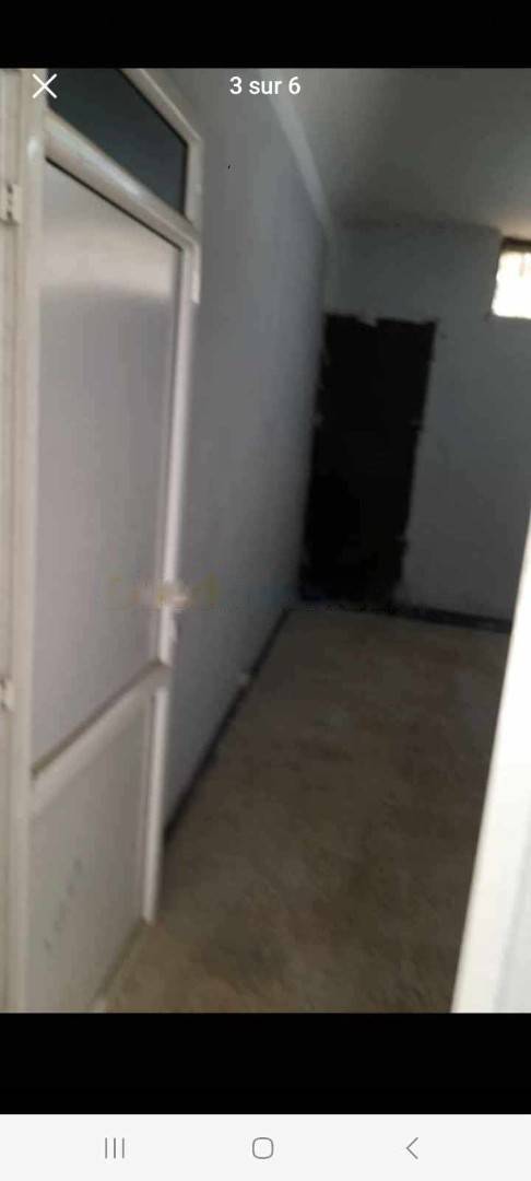 Vente Local F2 Djasr Kasentina