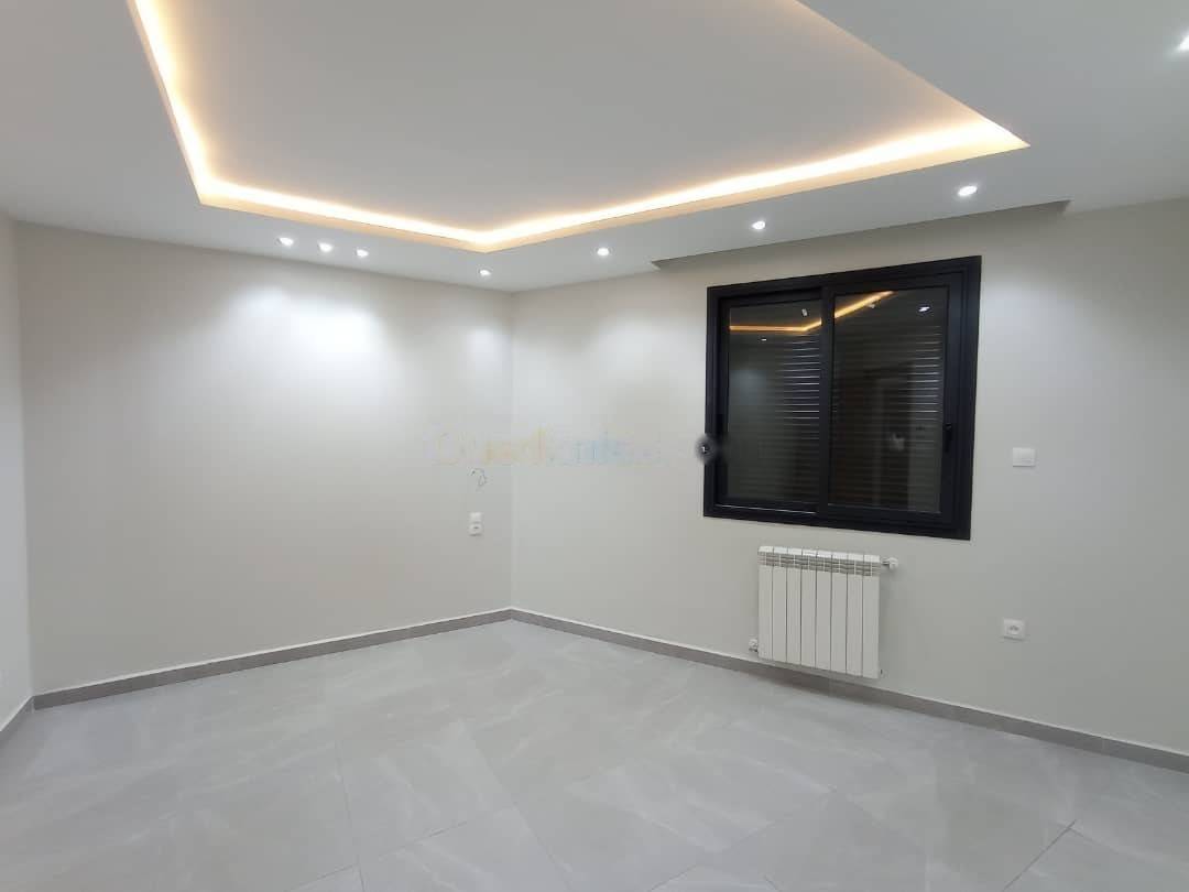 Location Appartement F4 Kouba