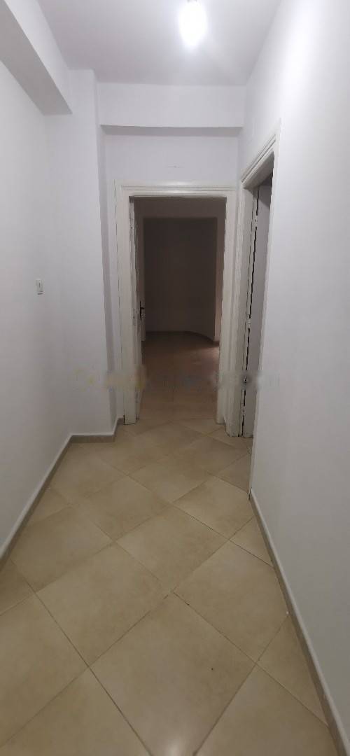 Location Appartement F4 Draria