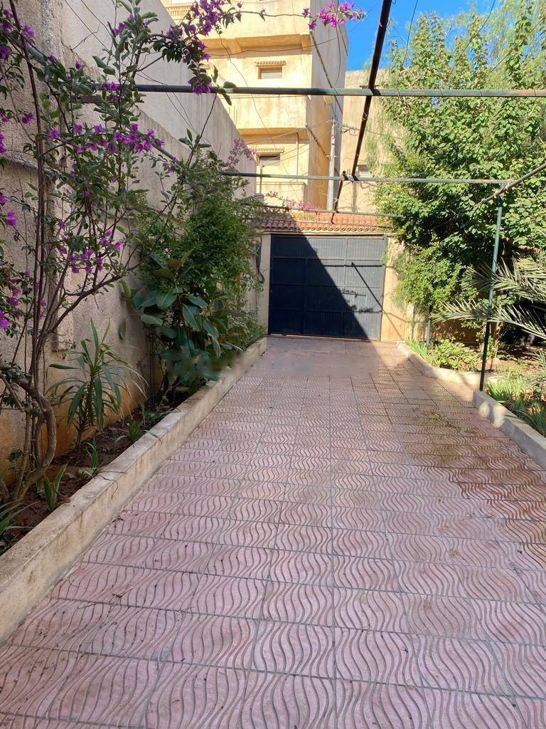 Location Niveau de villa F3 Bouzareah