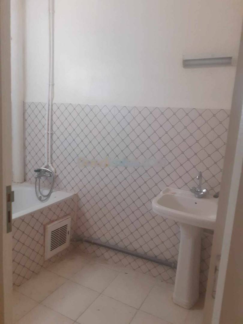 Location Appartement F7 Bordj El Kiffan