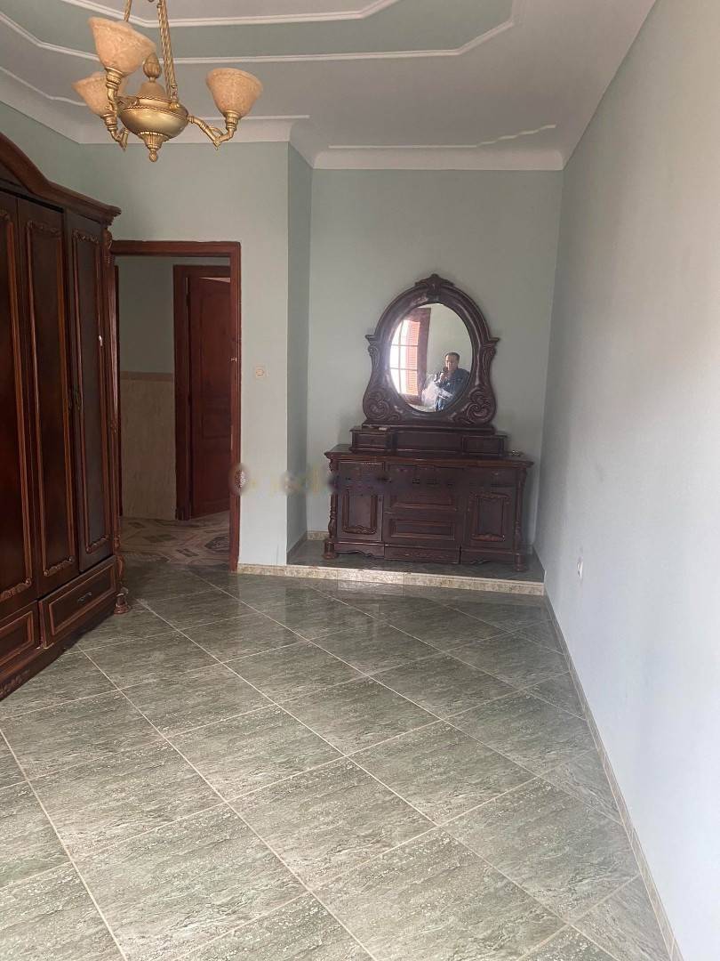 Location Niveau de villa F4 Baba Hassen