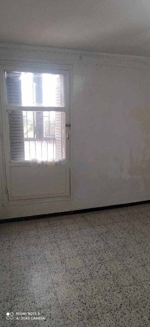 Location Appartement F3 Bab Ezzouar