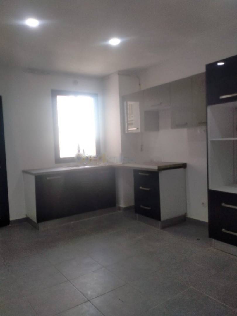 Location Appartement F6 Dely Ibrahim