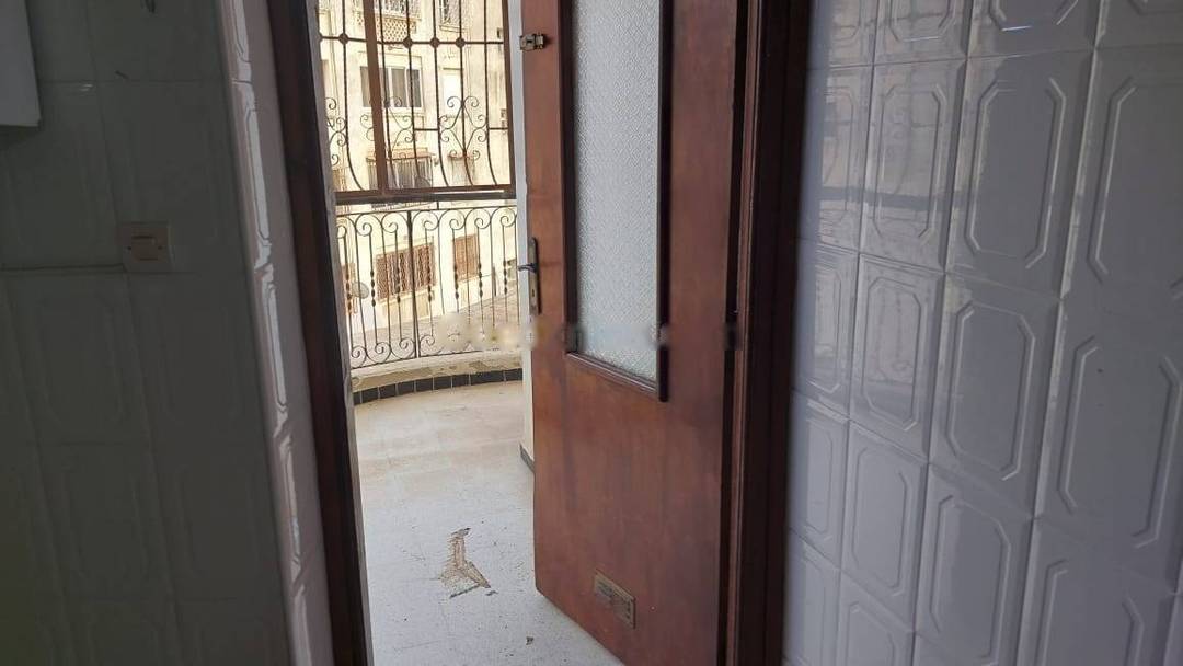 Location Niveau de villa F3 Birkhadem