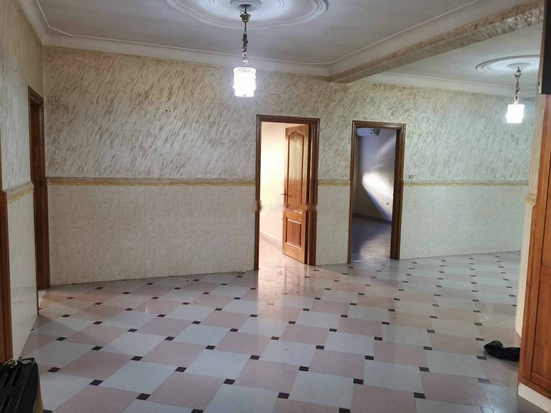 Location Appartement F4 Khraicia