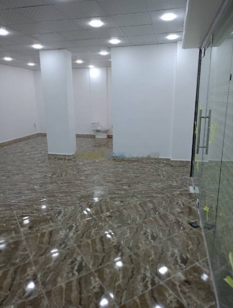 Vente Local F23 Bordj El Kiffan