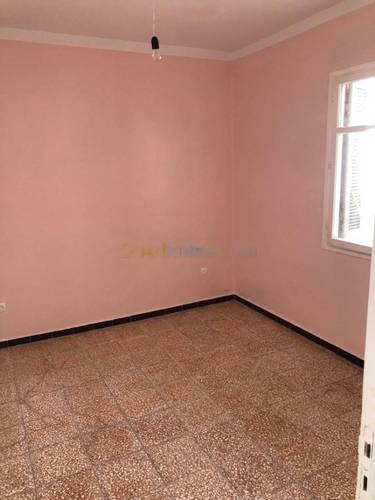 Location Appartement F3 Kouba