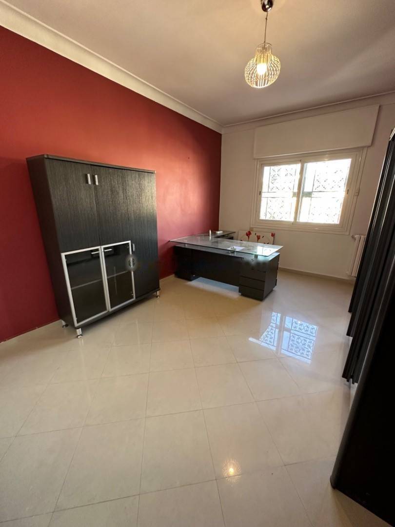 Location Appartement F4 Dely Ibrahim