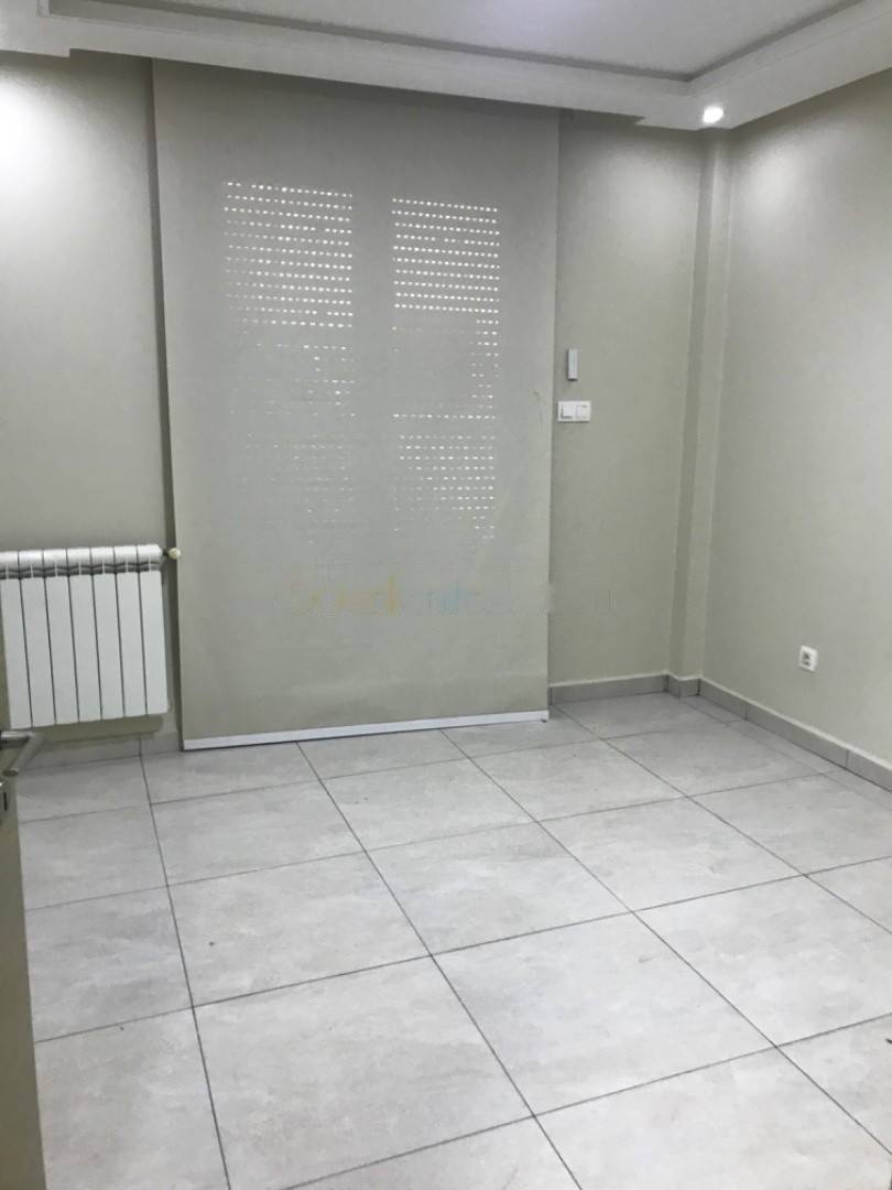 Location Appartement F4 El Achour