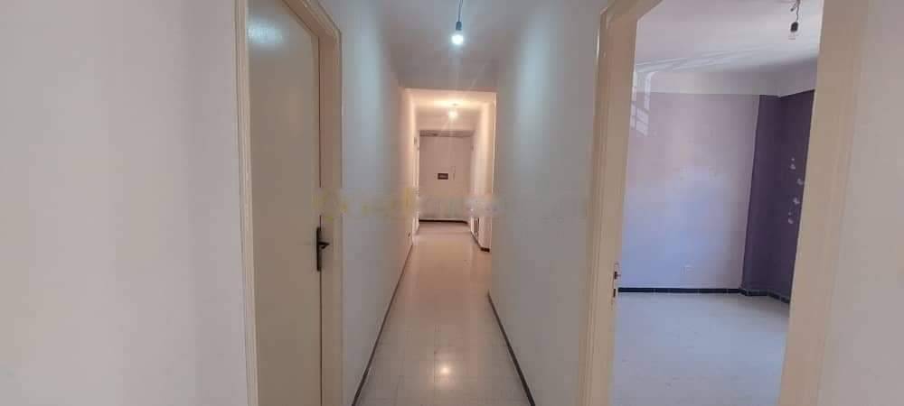 Location Appartement F5 Birkhadem