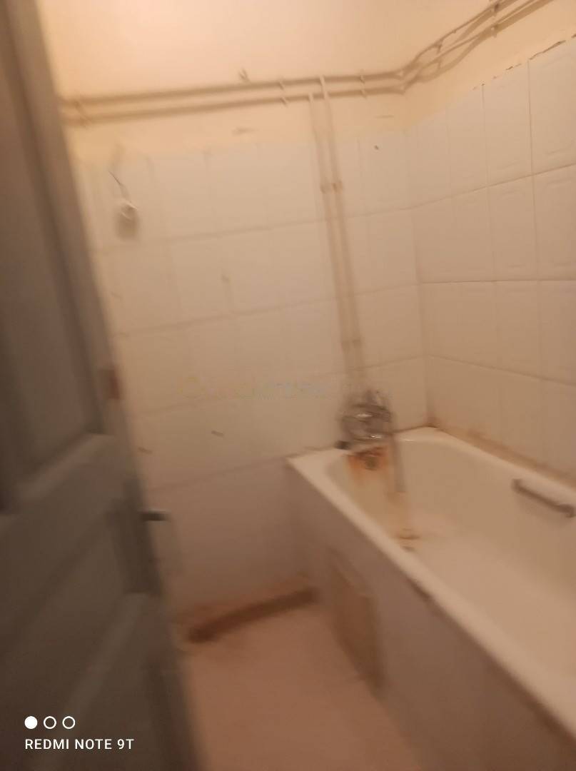 Location Appartement F3 Bordj El Bahri