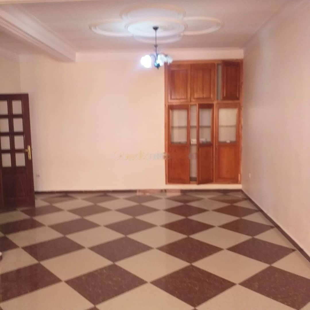 Location Niveau de villa F4 Bab Ezzouar