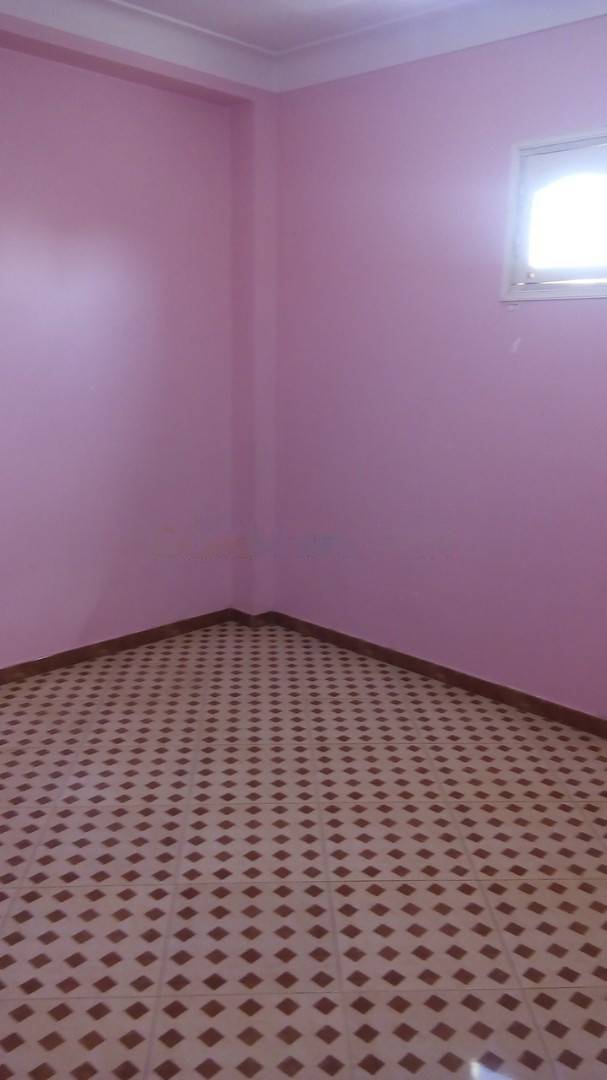 Location Appartement Rouiba