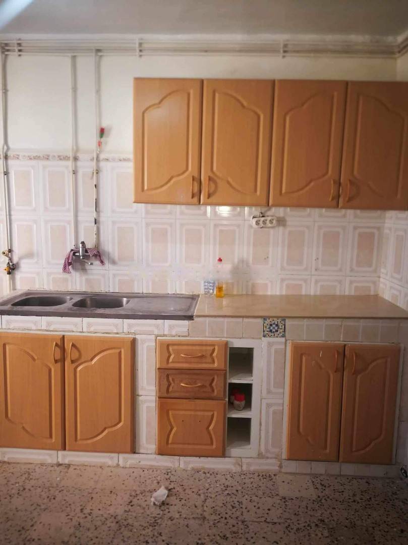 Location Appartement F4 Dar El Beida