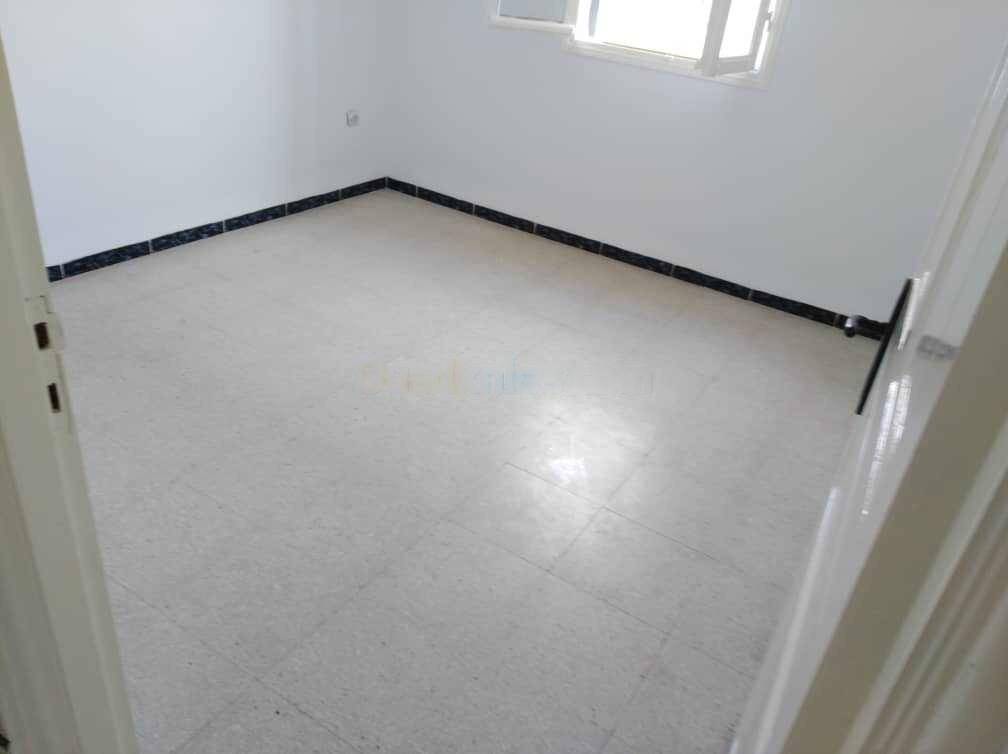 Location Appartement F4 Bordj El Bahri