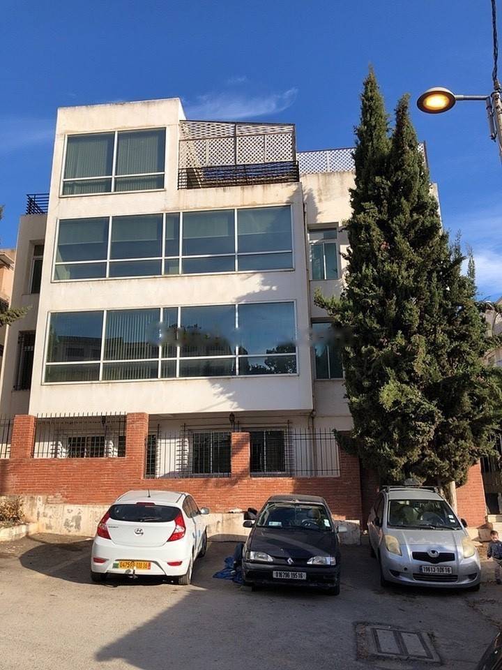 Location Immeuble Hydra