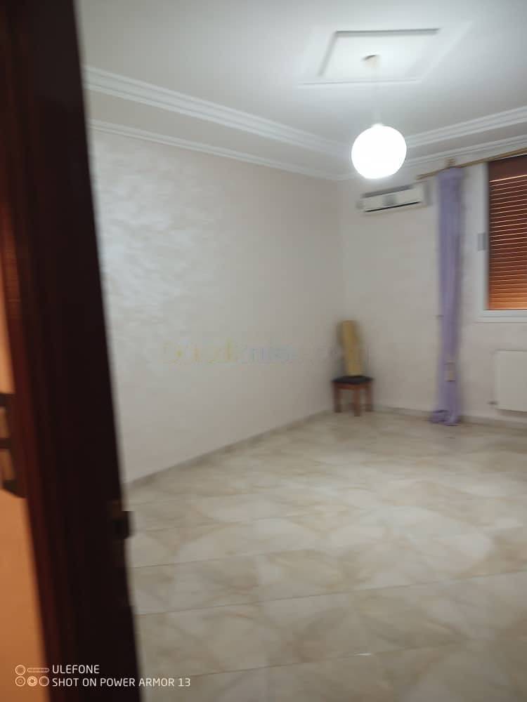 Vente Villa F8 El Biar