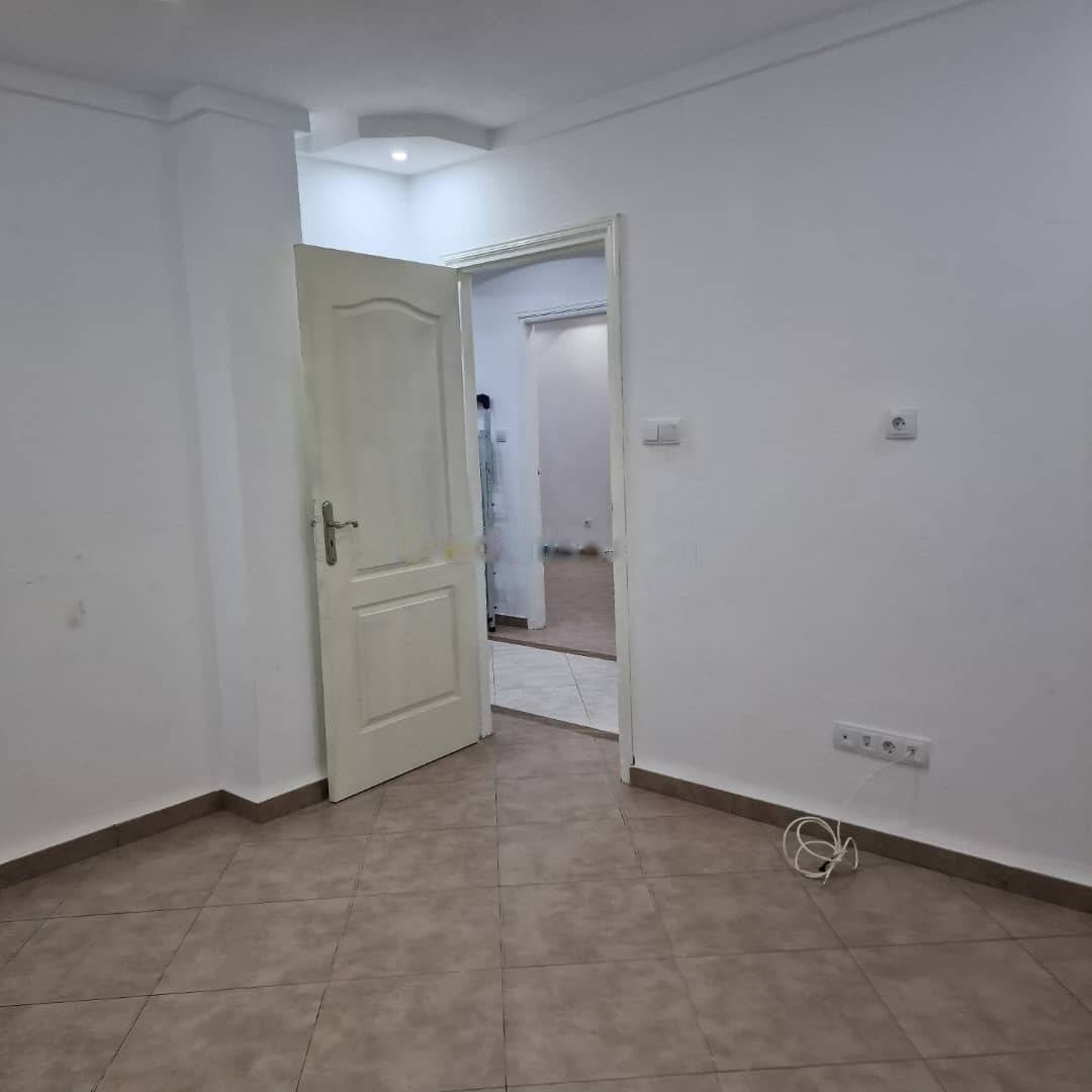 Location Appartement F6 Baba Hassen
