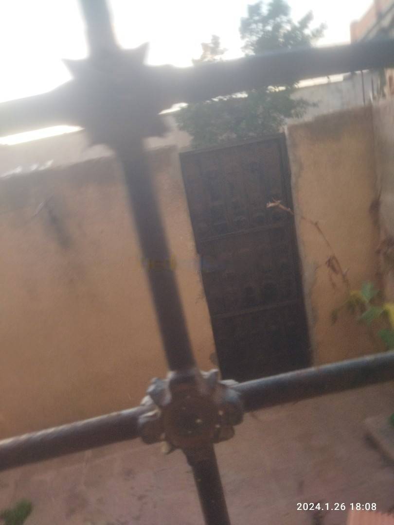 Location Niveau de villa F4 Ain Taya