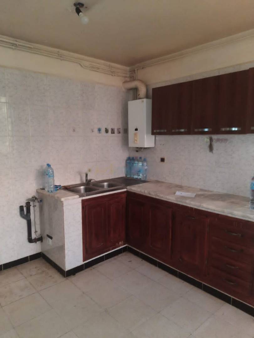 Location Appartement F3 Bab Ezzouar