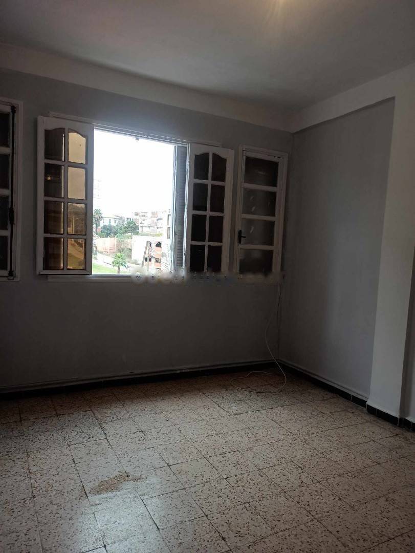 Location Niveau de villa F3 Bir Mourad Rais