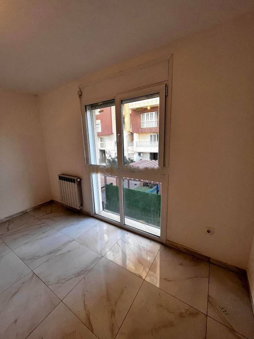 Location Appartement F4 El Achour