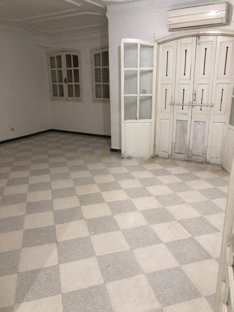 Location Niveau de villa F3 Baba Hassen