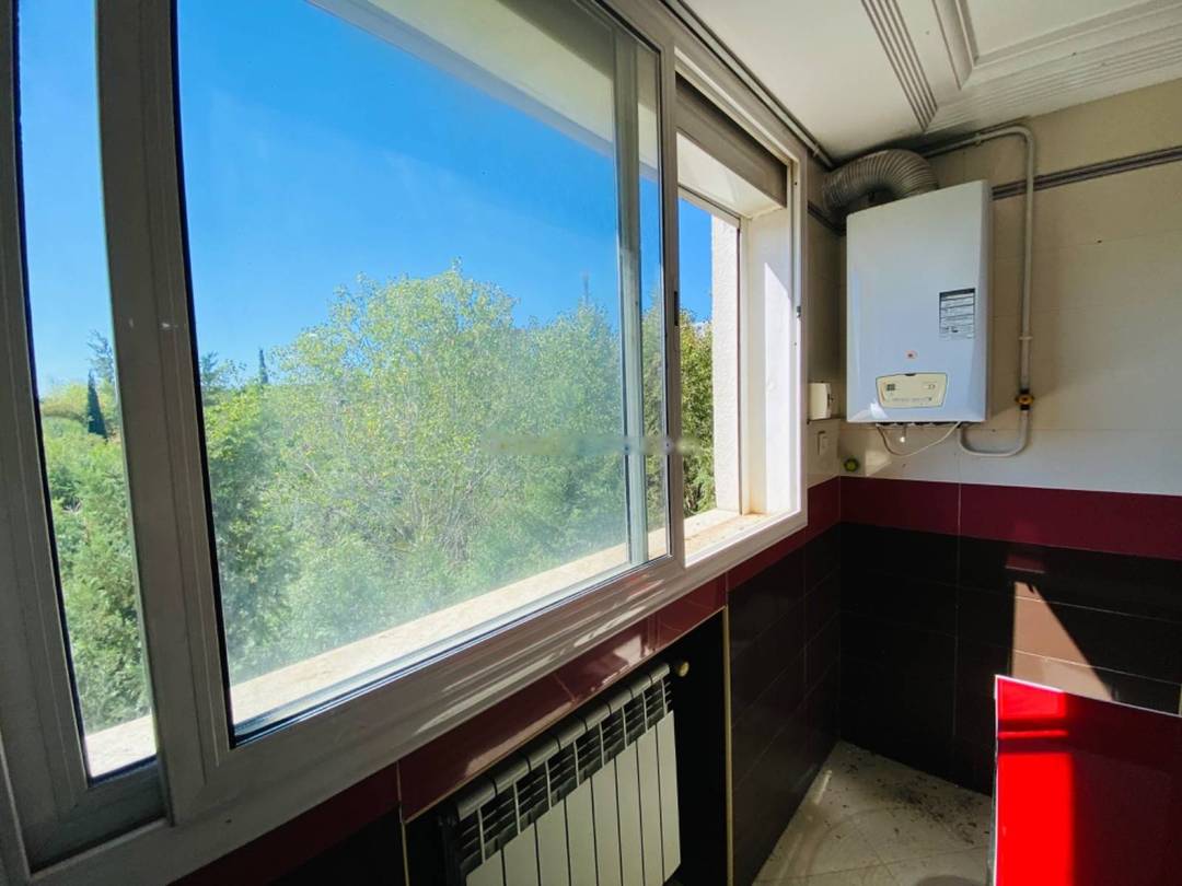 Location Appartement F4 Hydra
