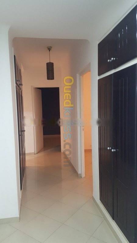 Location Appartement F4 Bir Mourad Rais