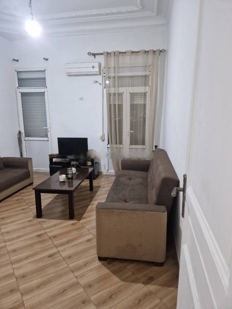 Location Appartement F4 Sidi M'Hamed