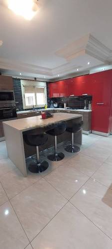 Location Appartement F4 Hydra