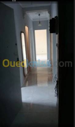Location Appartement F3 Bab Ezzouar