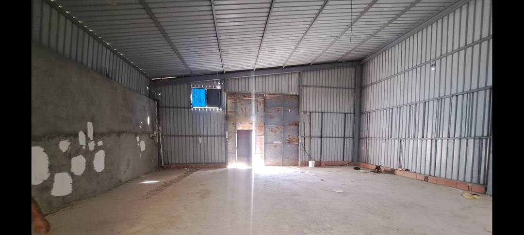 Location Hangar Les Eucalyptus