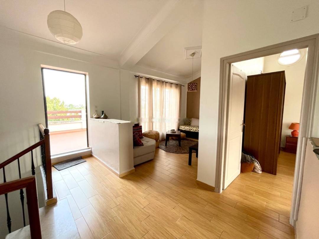 Vente villa f10 kouba