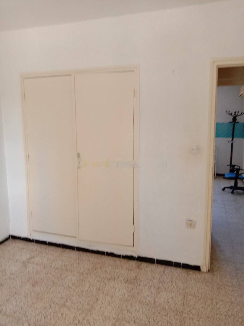 Location Appartement F4 Djasr Kasentina