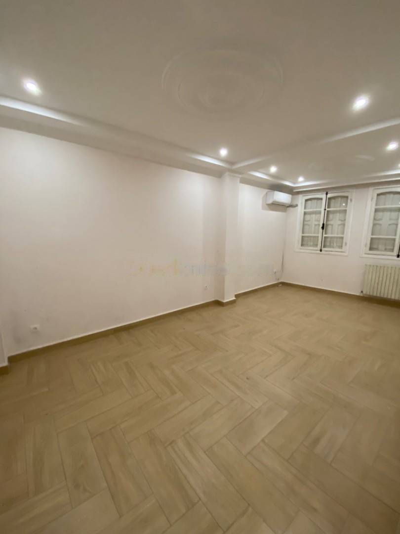 Location Appartement F4 Staoueli