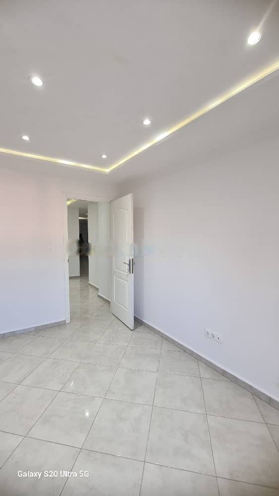 Location Appartement F4 Souidania