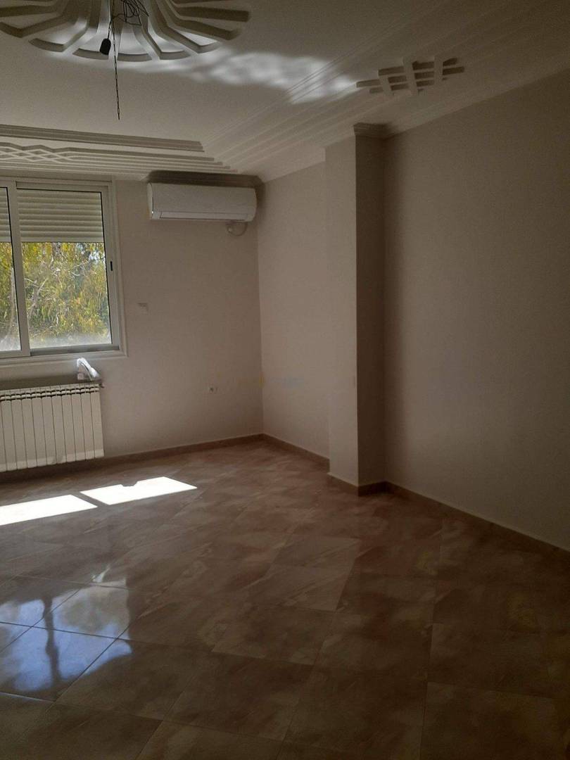 Location Appartement F2 Birkhadem