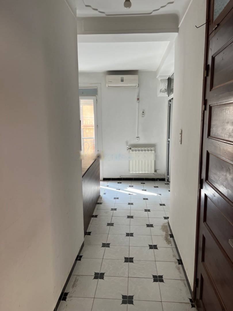 Location Niveau de villa F3 Baba Hassen