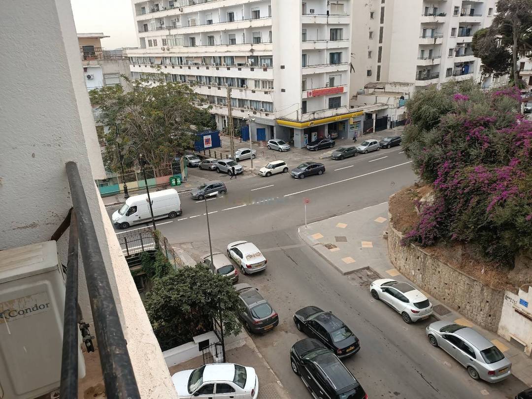 Location Appartement F4 Alger-Centre