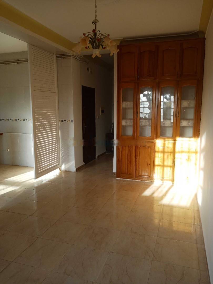 Location Appartement F3 Bordj El Bahri