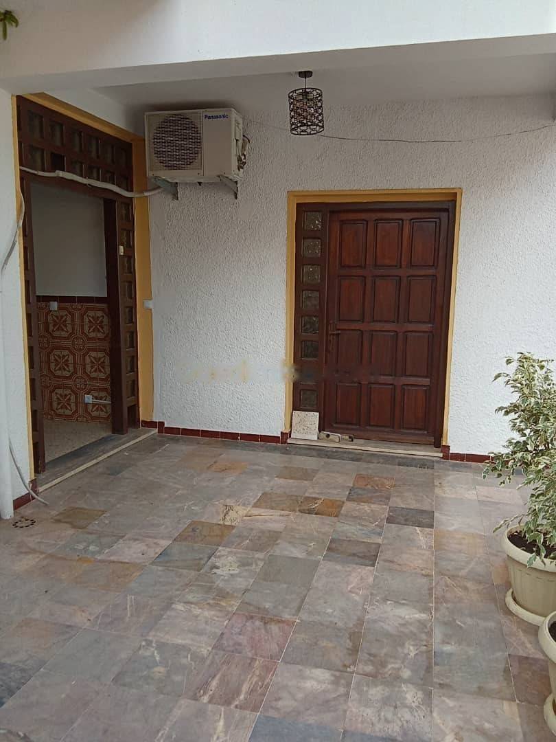 Location Niveau de villa F4 Bir Mourad Rais